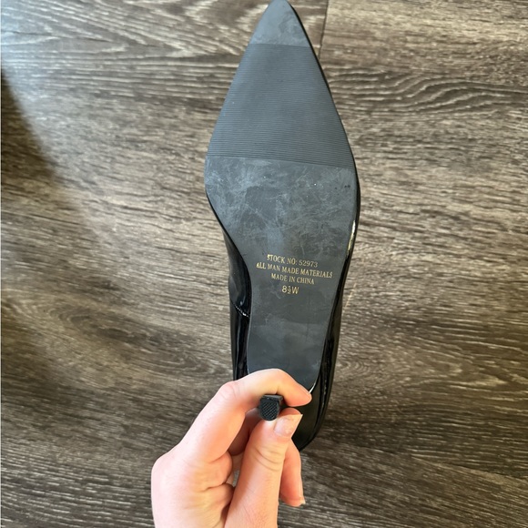 Lunnah Bella Black Pump Heels Multiple sizes - Picture 2 of 4